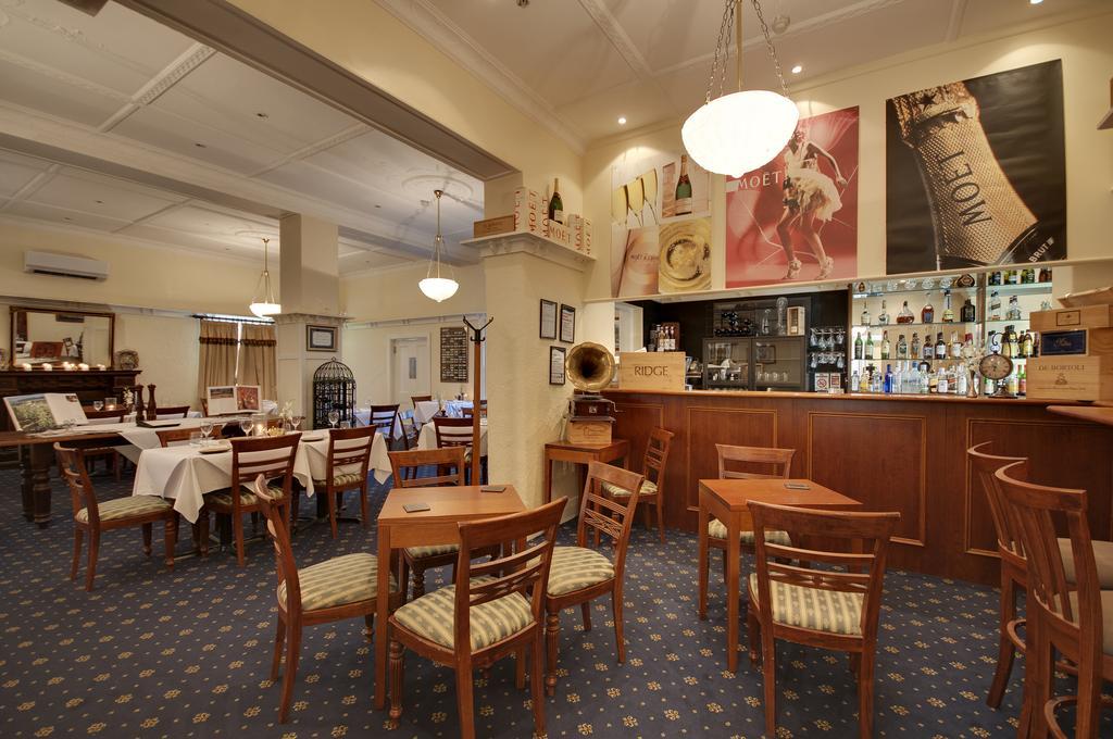 Hotel Charsfield Melbourne Exterior photo